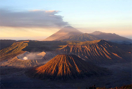 volcans indonésiens