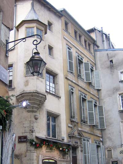 Façade
