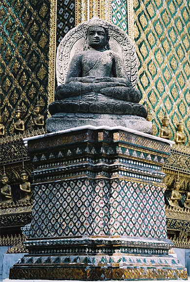 Statue dans le wat