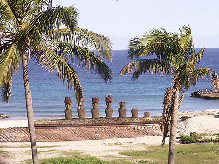 Plage d'Anakena à l'Ile de Pâques