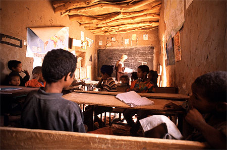 Ecole dans le désert