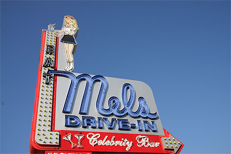 Mel's drive-in