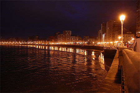 Gijon by night