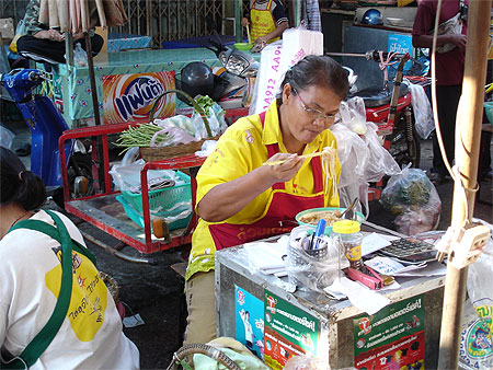 Repas au marché
