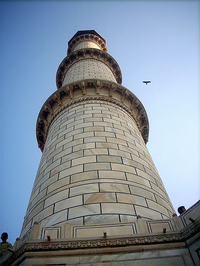 Taj Mahal Menara