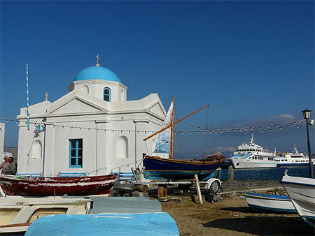 Eglise sur le Port de Mykonos