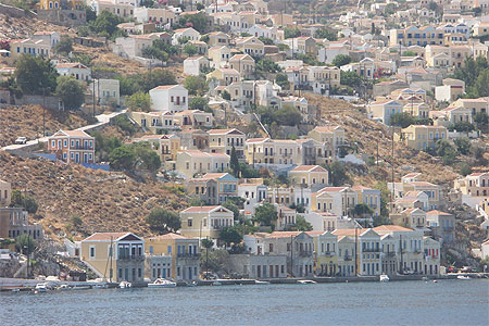 Arrivée à Symi