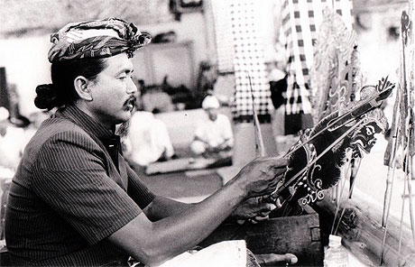 Cérémonie balinaise - Spectacle de marionnettes Wayang kulit