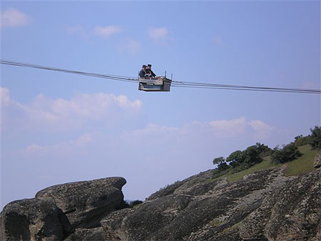 Popes dans les airs