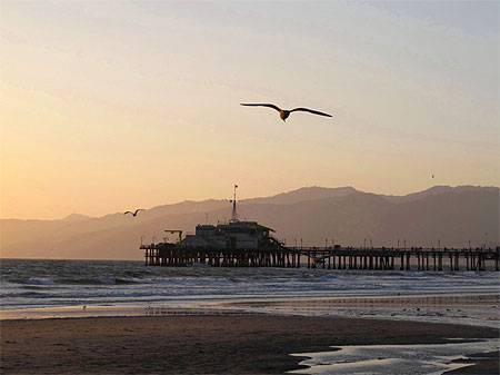 Santa Monica Au bout de la jetée finit la route 66 