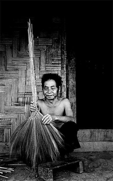 Laos...