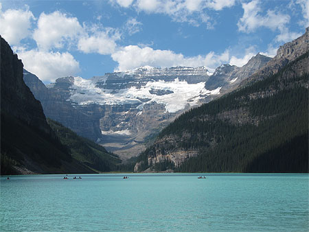 Canoë à Lake Louise