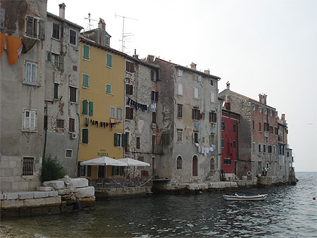 Adorable (petit st tropez)