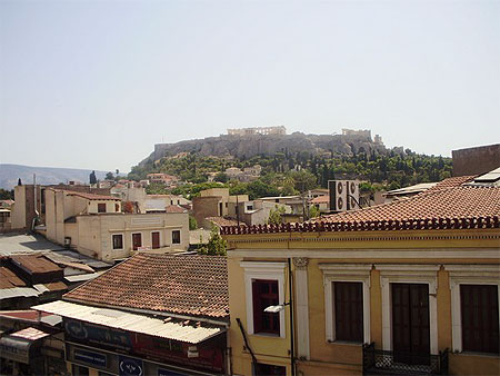 L'acropole vue d'en bas