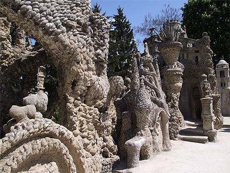 Palais idéal du facteur Cheval