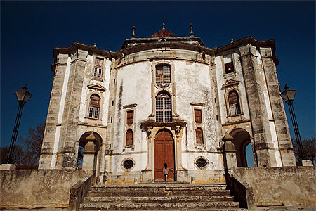 L'église baroque de San Jesus da Pedra