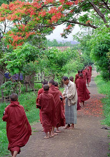 Aum�ne matinale � Nyaungshwe