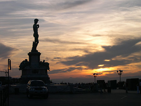 Coucher de soleil sur la Piazza Michelangelo