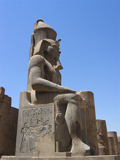 Statue au Temple de Louxor