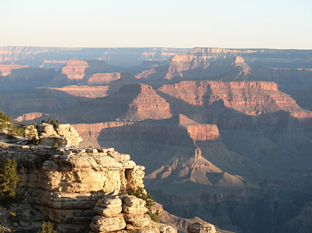 Lever de Soleil sur le Grand Canyon