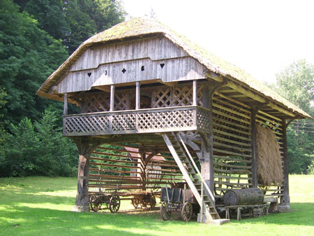 Grange traditionnelle dans un Mus�e de plein air