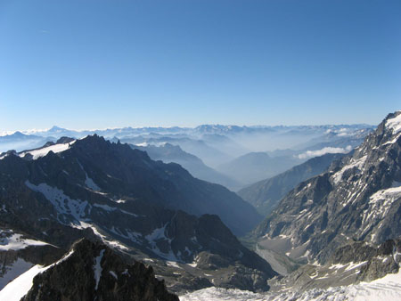 Lever de jour aux Ecrins