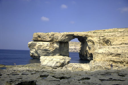 Fen�tre d'Azur � Dwejra Bay