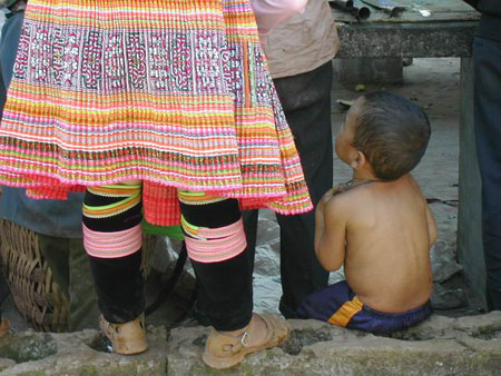 Femme de la minorit� miao et enfant