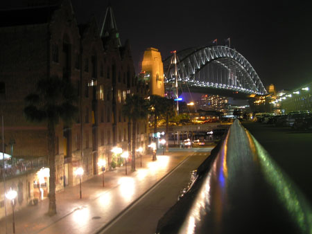 Le Harbour Bridge depuis The Rocks