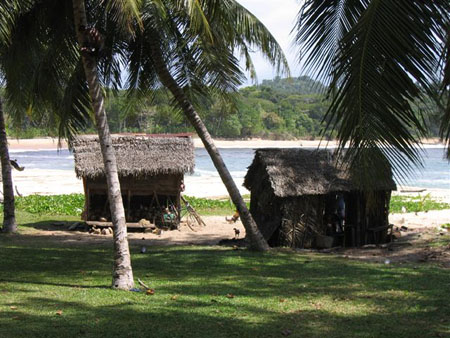 Village c�tier d'Antalaha