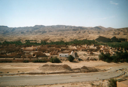 Villages dans une oasis de montagne