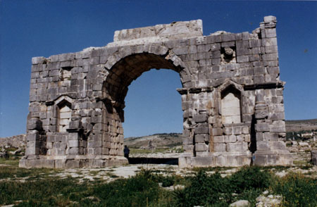 Arc de Triomphe � Volubilis