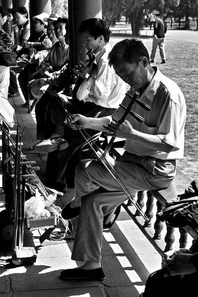Joueur de Erhu au Temple du Ciel