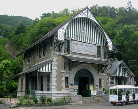 Lourdes, la ville