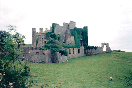 Une abbaye romantique pr�s de Clifden