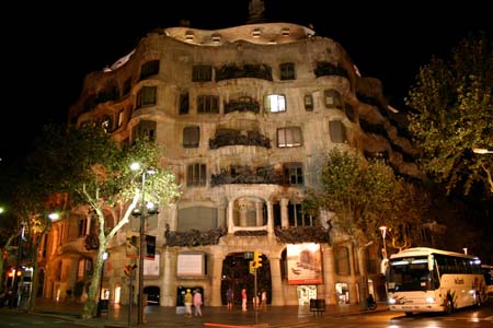 Casa Mil�, Paseig de Gr�cia