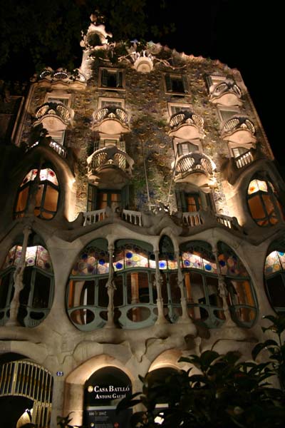 Casa Battl�, Paseig de Gracia