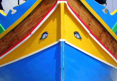 Un luzzu, bateau traditionnel