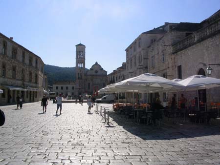 Hvar au petit matin
