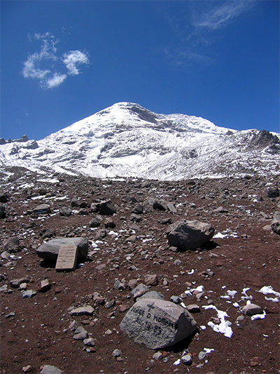 Pierres tombales sur le Chimborazo