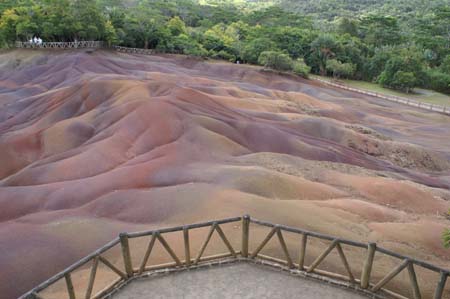Terre des 7 couleurs