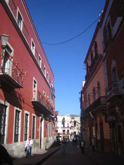 Rue color�e du Mexique