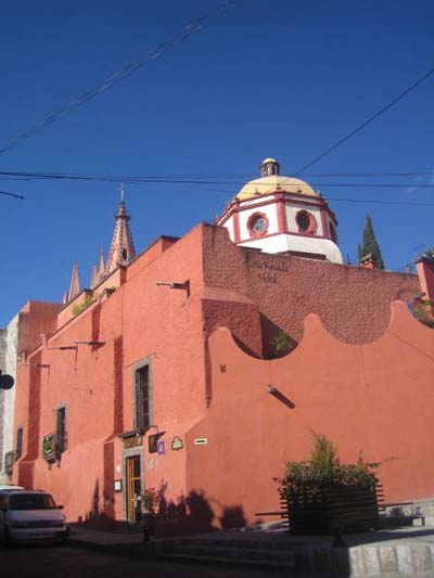 Eglise color�e du Mexique