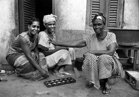 Awale (Maman Jeanette)