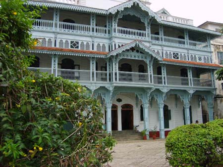 Le vieux dispensaire de Stone Town