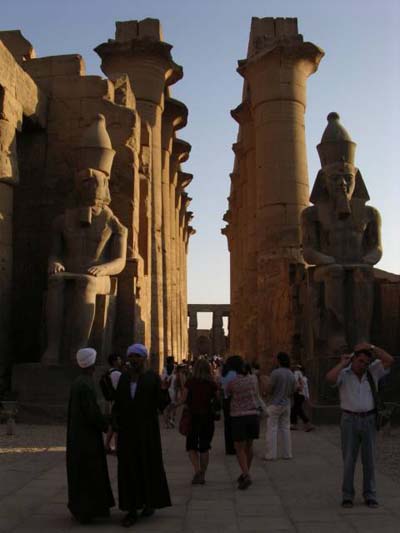 Statues du temple de Louxor