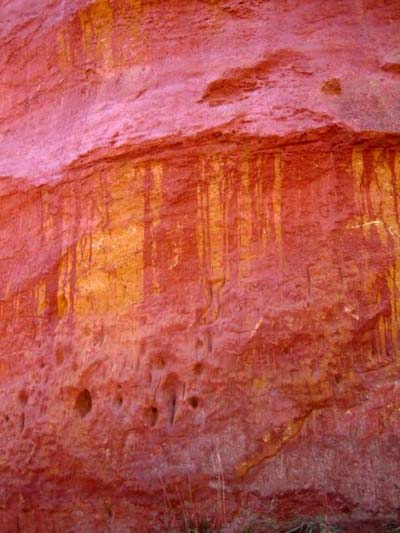 Couleurs ocres d�goulinantes