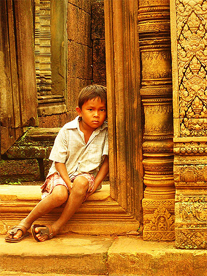 Enfant � Angkor