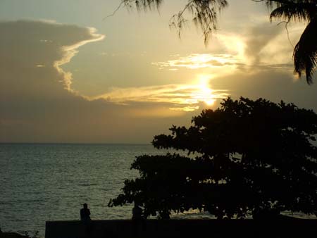 Coucher de soleil �  stone town