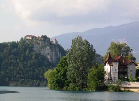 Lac et ch�teau de Bled
